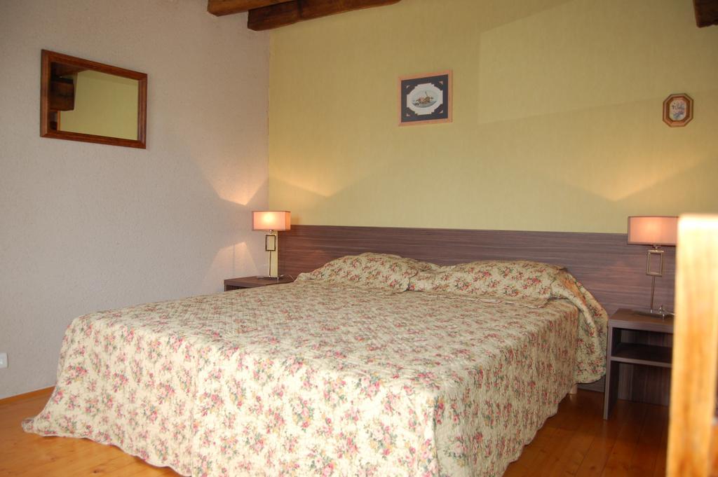 Bed and Breakfast Le Moulin Neuf Vignoux-sur-Barangeon Pokoj fotografie