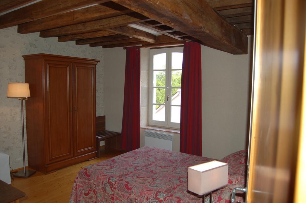Bed and Breakfast Le Moulin Neuf Vignoux-sur-Barangeon Pokoj fotografie