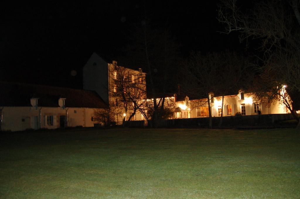 Bed and Breakfast Le Moulin Neuf Vignoux-sur-Barangeon Exteriér fotografie